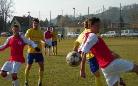 fotbal-priprava-benesov-kunice-www-jiskra-benesov-cz.jpg