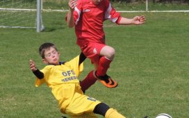 fotbal-vybery-ofs-benesov-strahov-turnaj-www-jiskra-benesov-cz.jpg