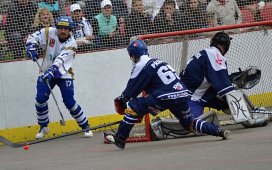 hokejbal-semifinale-vlasim-kladno-www-jiskra-benesov-cz.jpg