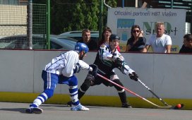 hokejbal-vlasim-extraliga-www-jiska-benesov-cz.jpg