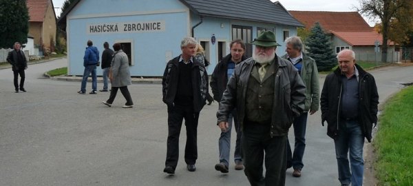 slovensti-hoste-samospravy-posazavi-teplysovice-posazavi-neziskove-organizace-www-jiskra-benesov-cz.jpg