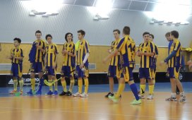 vanocni-nadilka-od-florbalistu-benesova-1450344473.jpg